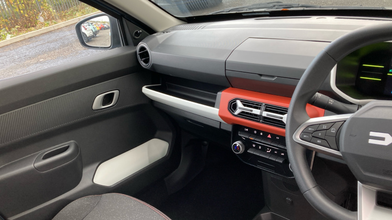 Dacia Spring 27kWh Expression 65 48kW 5dr Auto Electric Hatchback